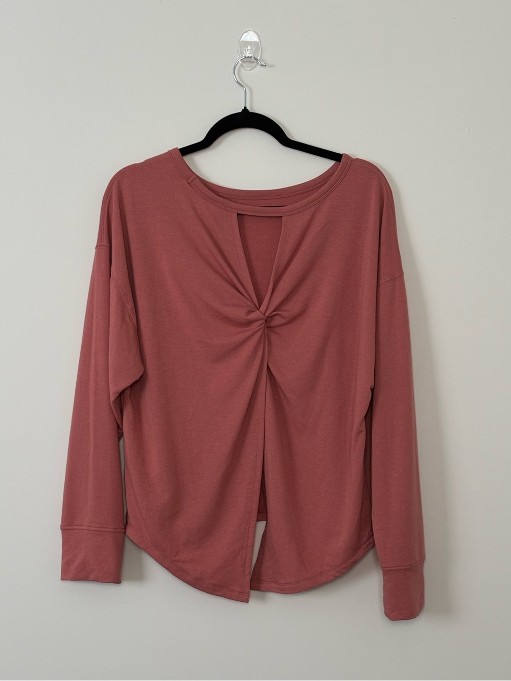 Old Navy Active Bounce Fleece Keyhole Twist Back Sweatshirt Mauve Rose Size M